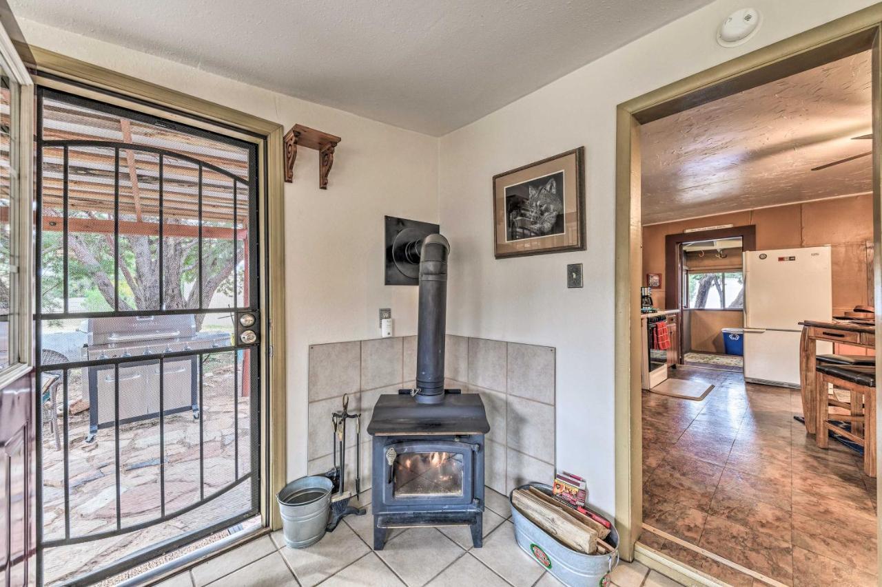 Cozy High Rolls Cottage Near Hiking Trails! Cloudcroft Bagian luar foto
