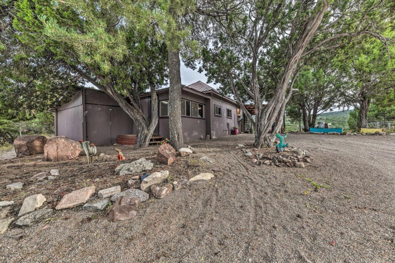 Cozy High Rolls Cottage Near Hiking Trails! Cloudcroft Bagian luar foto