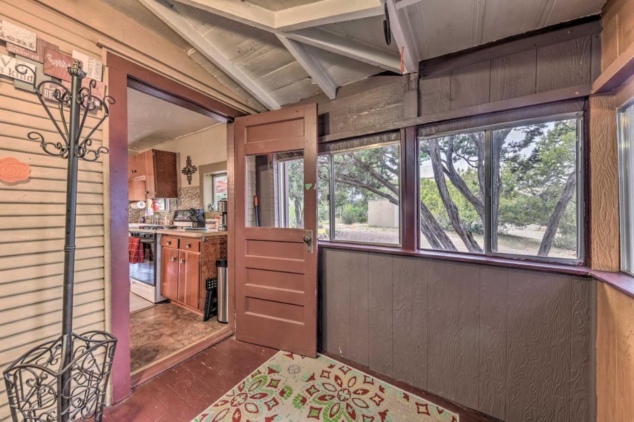 Cozy High Rolls Cottage Near Hiking Trails! Cloudcroft Bagian luar foto