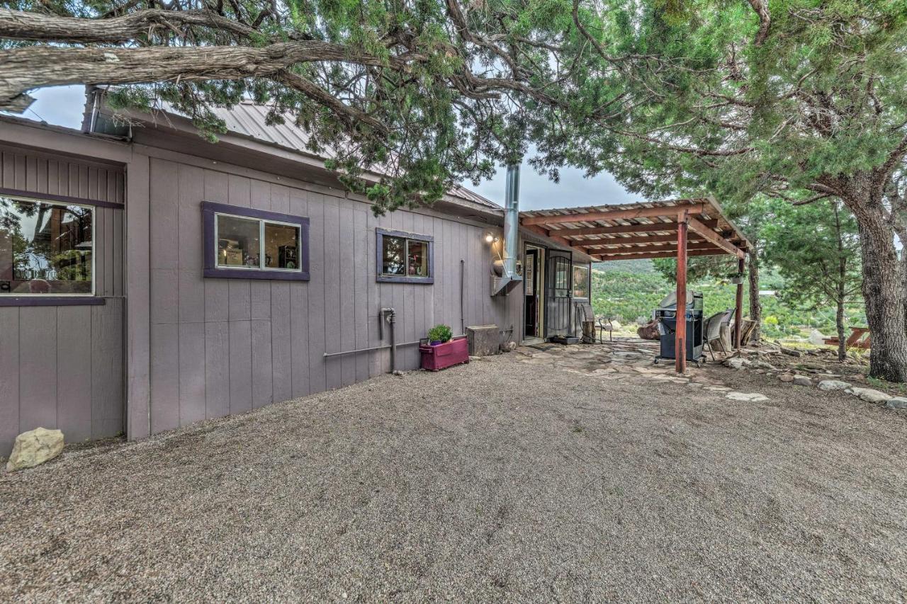 Cozy High Rolls Cottage Near Hiking Trails! Cloudcroft Bagian luar foto